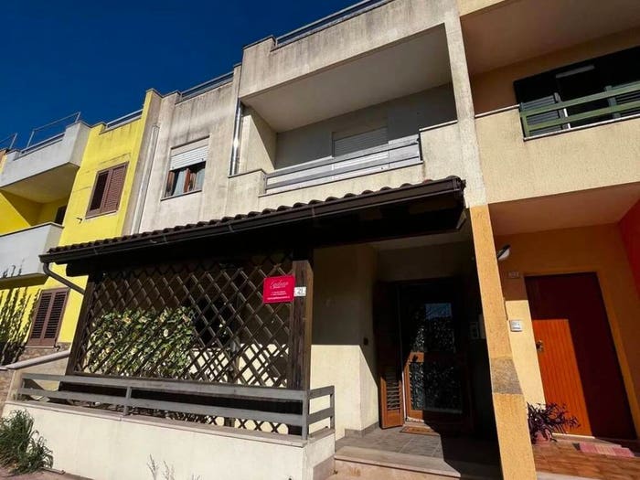 Casa con 6 locali in vendita in Via Pietro Nenni, Sogliano Cavour