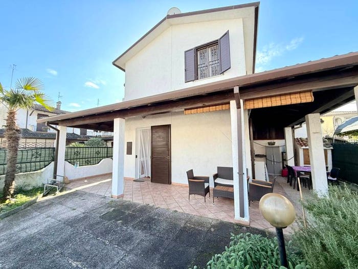 Casa trilocale in vendita in Viale Panama, Lido delle Nazioni, Comacchio