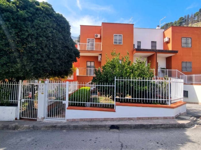 Casa con 6 locali in vendita in Via Castellana, Borgo Nuovo Castellana, Palermo