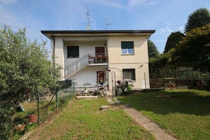 Appartamento trilocale in vendita in via cadorna, Gaggino, Faloppio