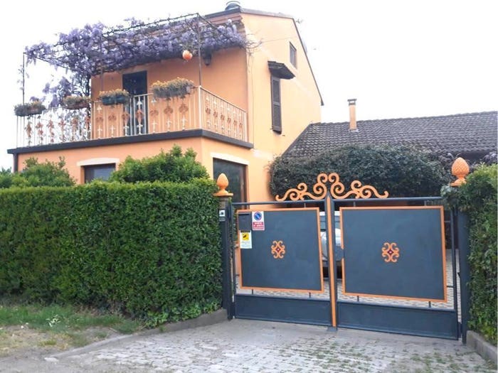 Casa quadrilocale in vendita in Via Bergamo, Migliaro, Cremona
