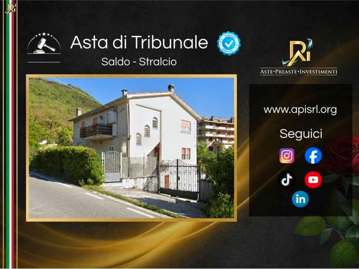 Appartamento quadrilocale in vendita in Via Nazionale Tiburtina, Arsoli