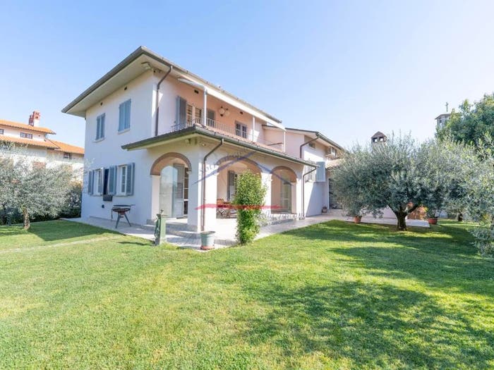 Casa con 6 locali in vendita in Via della Fratellanza, Cesa, Marciano della Chiana