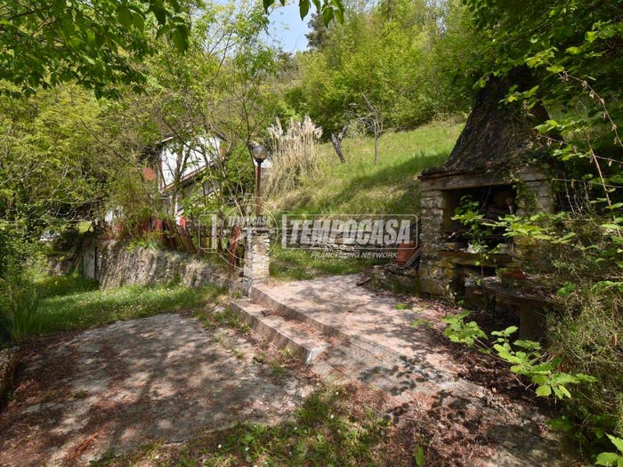 Casa trilocale in vendita in Via Cortemilia, Borgomale
