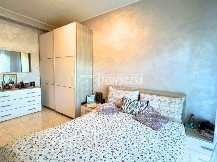 Appartamento trilocale in vendita in Via don luigi cantini, Centro, Agrate Brianza