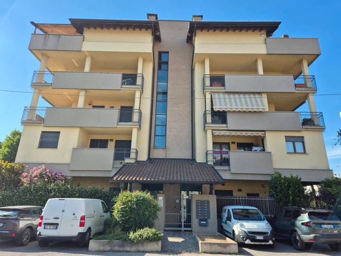 Appartamento bilocale in vendita in Via Luigi Canonica, Stazione, Lissone