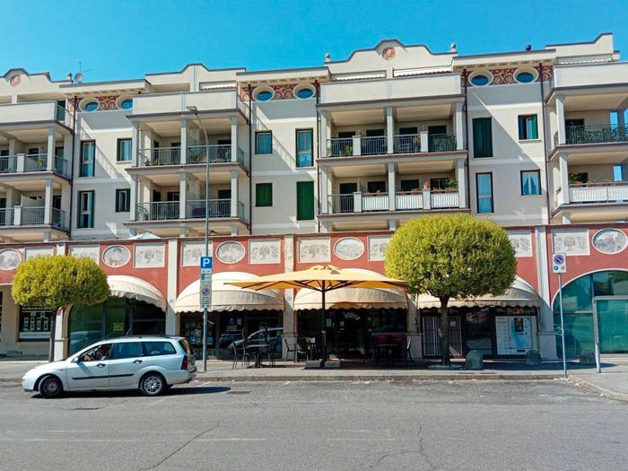 Appartamento bilocale in vendita in Piazza Papa Giovanni Paolo II, Brembate di Sopra
