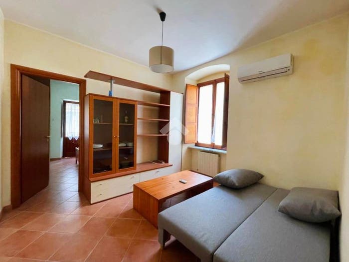 Appartamento bilocale in vendita in Via Marco Aurelio Severino, Centro Storico, Cosenza