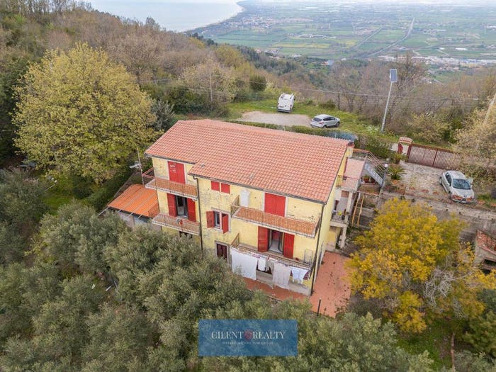 Casa con 6 locali in vendita in Via Carmine Coppola, Agropoli