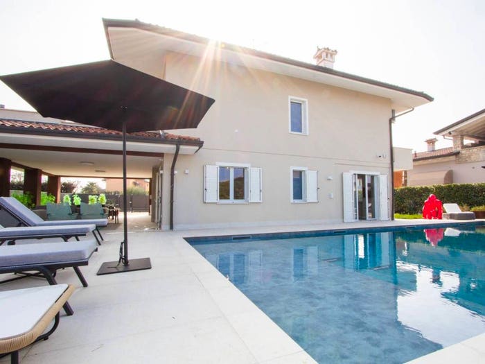 Casa con 6 locali in vendita in Via Giunio Bruto, Rivoltella, Desenzano del Garda