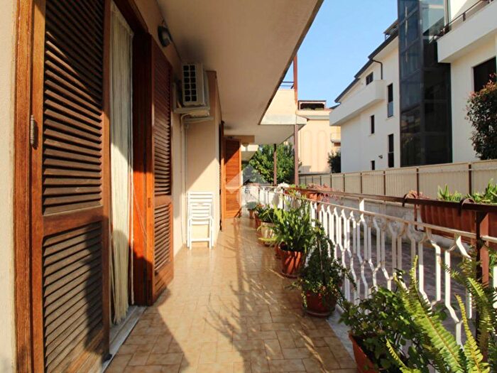 Appartamento trilocale in vendita in Via roma, Casagiove