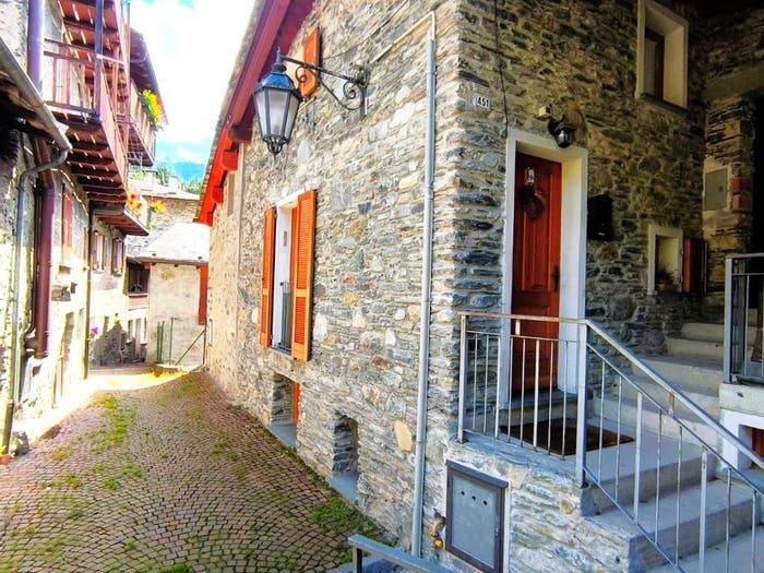 Casa quadrilocale in vendita in Via Bellavista, Centro, Lanzada