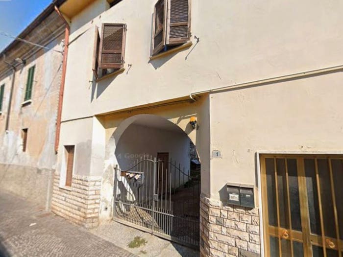 Casa con 6 locali in vendita in Via Magenta, Castegnato