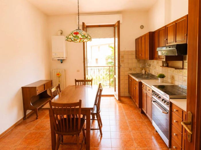 Appartamento con 5 locali in vendita in Via Clementina, Centro, Serra San Quirico