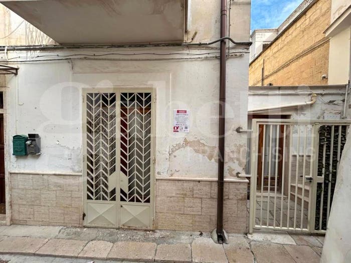 Casa con 5 locali in vendita in Manfredi di Svezia, Centro, Canosa di Puglia