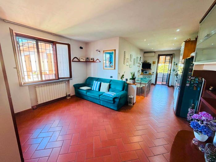 Appartamento quadrilocale in vendita in Via Brunetto Latini, Capalle La Villa Esselunga, Campi Bisenzio