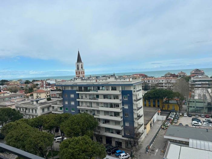 Casa quadrilocale in vendita in Piazza Duca degli Abruzzi, Viale Bovio Piazza Duca degli Abruzzi, Pescara