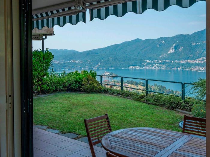 Appartamento trilocale in vendita in Regione Cirisegno, Carcegna, Miasino