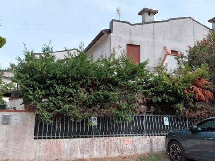 Appartamento con 5 locali in vendita in Via Imperiali, Lido di Volano, Comacchio