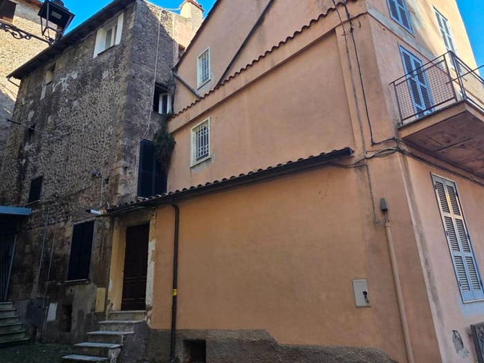 Casa con 6 locali in vendita in Vicolo Osteria, Centro, Anagni