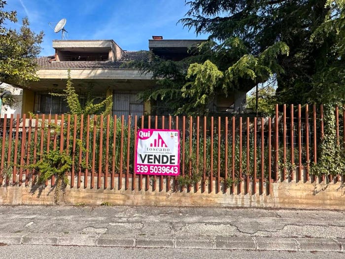 Casa in vendita in Via dei Tulipani, Centro, Avezzano