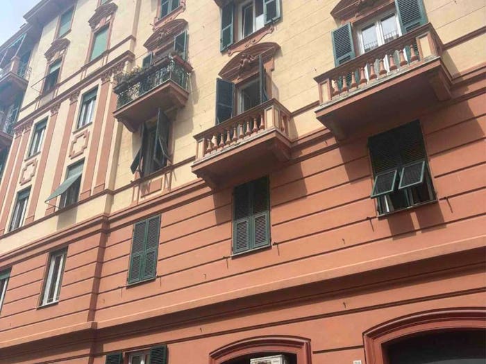 Appartamento quadrilocale in vendita in Via Trento, Albaro, Genova