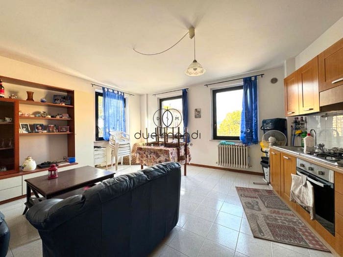 Appartamento bilocale in vendita in Piazza Partigiani, Bruna, Castel Ritaldi
