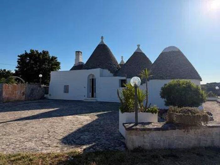 Casa quadrilocale in vendita in Sp, Centro, Cisternino