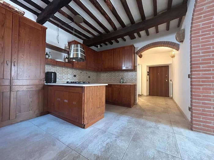 Appartamento quadrilocale in vendita in Via Loris Giorgi, Centro, Carrara