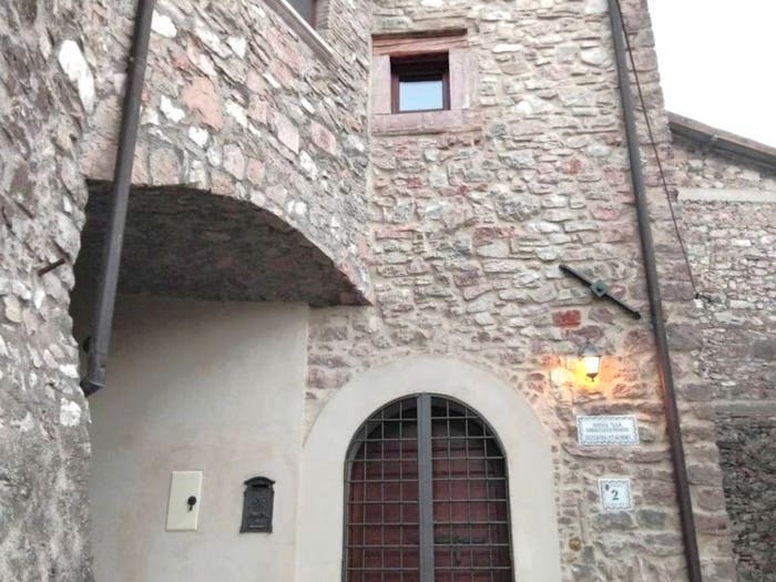Casa bilocale in vendita in Via Capolaterra, Centro, Scheggino