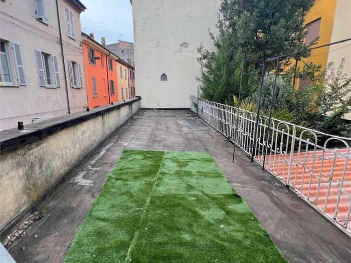 Appartamento trilocale in vendita in Centro Storico, Piacenza