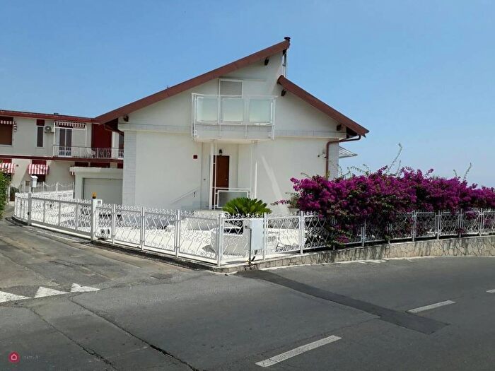 Casa quadrilocale in vendita in Via Ville, Ceriale