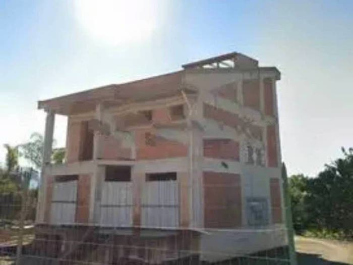 Casa con 6 locali in vendita in Via Garrisi, San Pietro Santa Maria delle Grazie, Milazzo