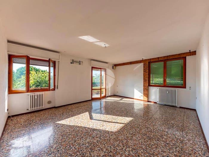 Appartamento trilocale in vendita in Via Arrigo Boito, Centro, Bollate
