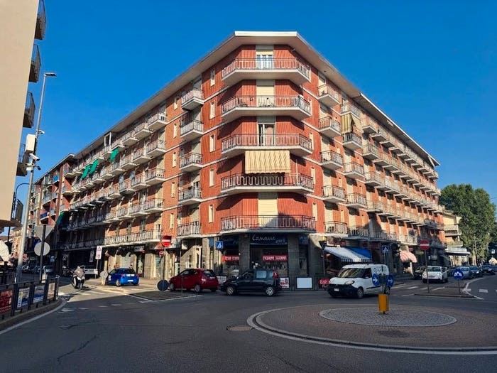 Appartamento trilocale in vendita in Via Vittorio Alfieri, Centro, Orbassano
