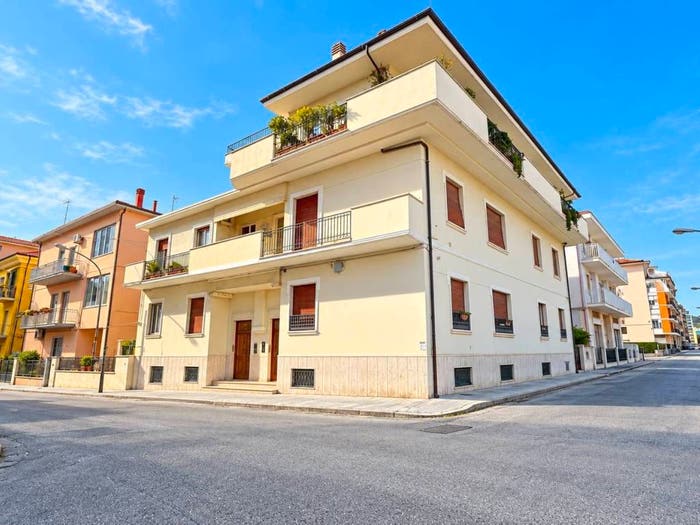 Appartamento con 6 locali in vendita in Via Trentino, De Gasperi Conad, San Benedetto del Tronto