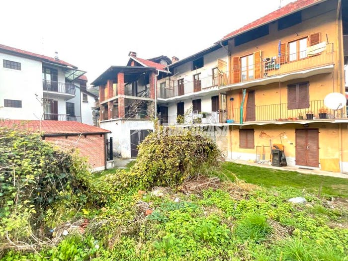 Appartamento trilocale in vendita in Via Celso Miglietti, Centro, Germagnano