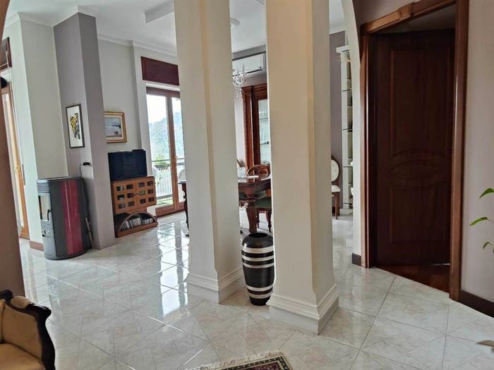 Appartamento con 6 locali in vendita in via Francesco Petrarca snc, Centro Storico, Cosenza