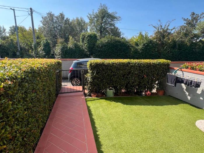 Casa quadrilocale in vendita in Via Provinciale Pratese, Centro, Agliana