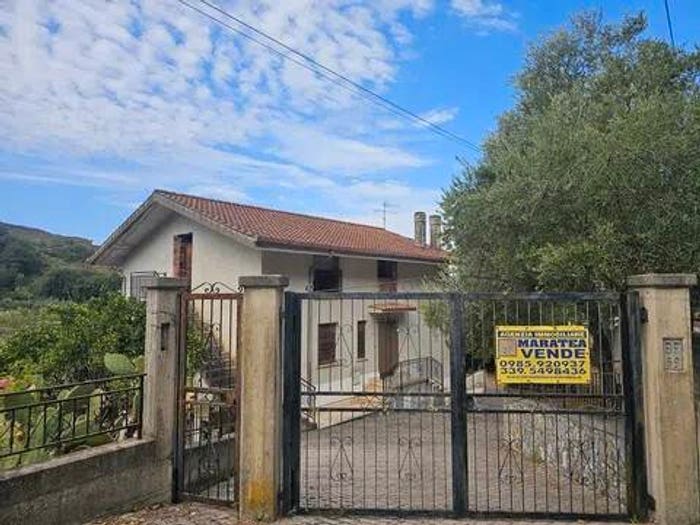 Casa con 6 locali in vendita in Contrada Marina, Orsomarso