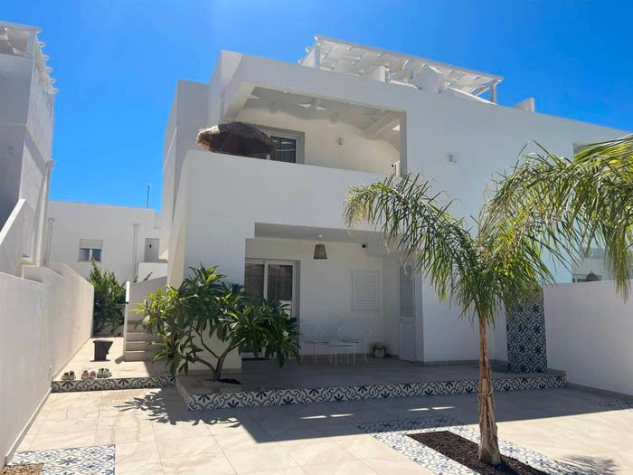 Casa con 6 locali in vendita in Viale Ionio, Fondo Morte, Noto