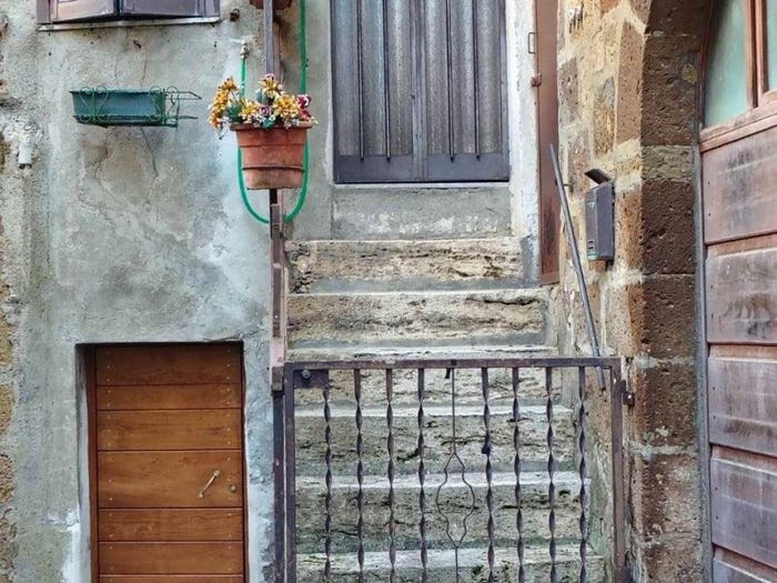 Appartamento trilocale in vendita in Via Vignoli, Centro, Pitigliano