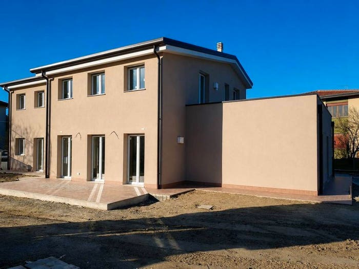 Casa con 6 locali in vendita in Via Chiesa, Centro, Stra