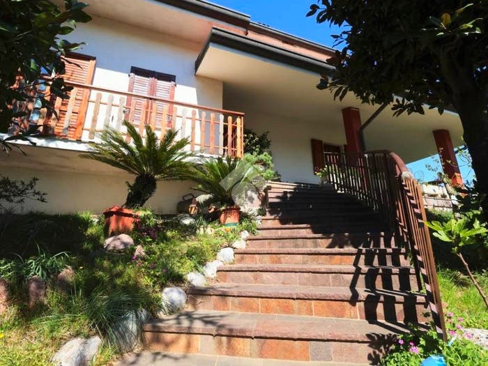 Casa quadrilocale in vendita in Via Città di Nave, Raschiaccio, Faedis