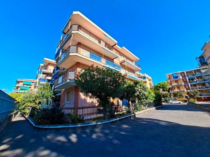 Appartamento bilocale in vendita in Via Milano, Borghetto Santo Spirito