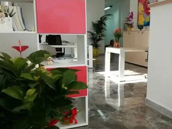 Casa con 6 locali in vendita in Via Giosuè Carducci, Centro, Veglie