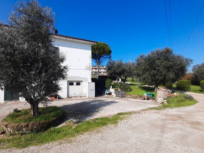 Casa con 6 locali in vendita in Misano Monte, Misano Adriatico
