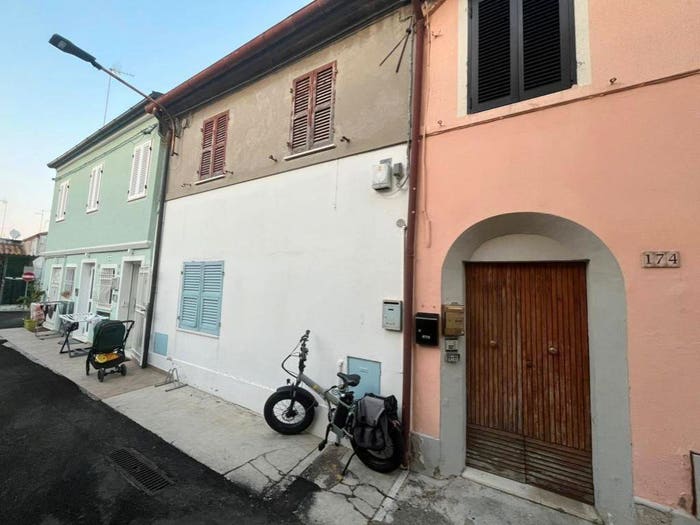 Casa quadrilocale in vendita in Via Nazario Sauro, Sassonia, Fano