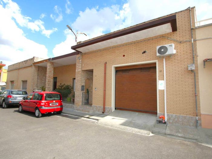 Casa quadrilocale in vendita in Via Torino, Centro, Galatina
