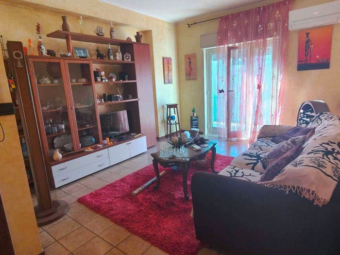 Appartamento trilocale in vendita in Via San Domenico Savio, Centro, Gravina di Catania